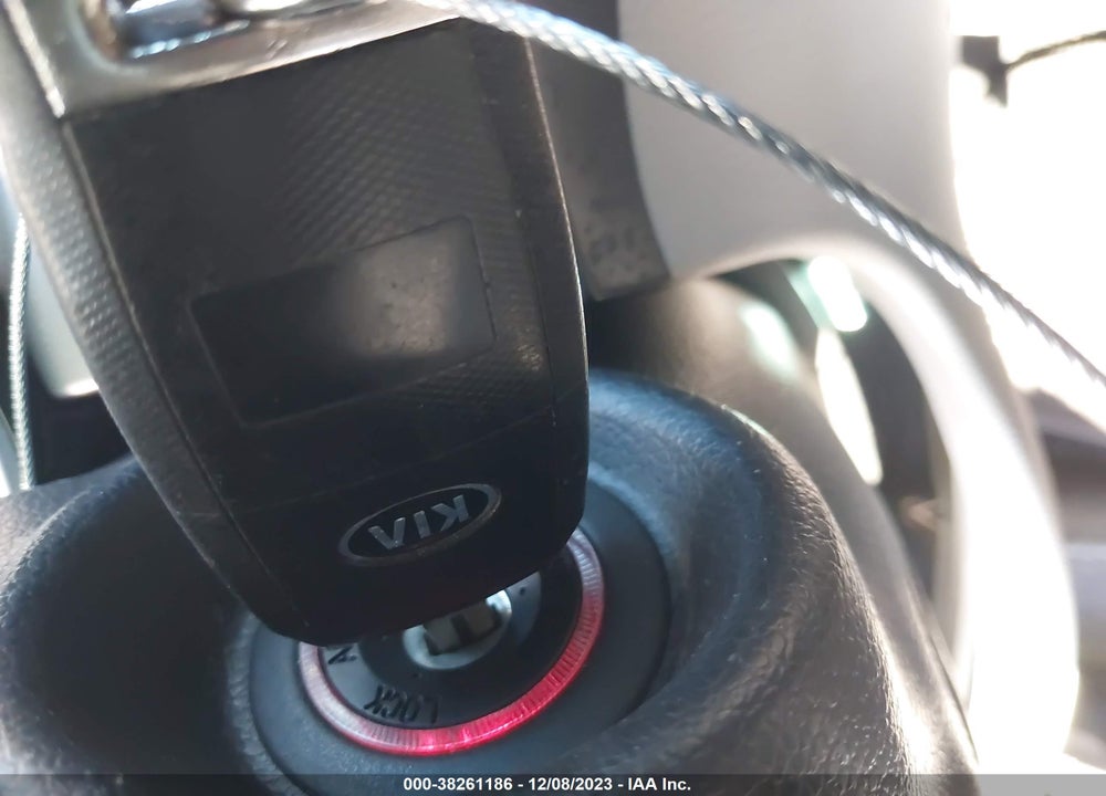 2015 KIA OPTIMA LX VIN: KNAGM4A70F5584785