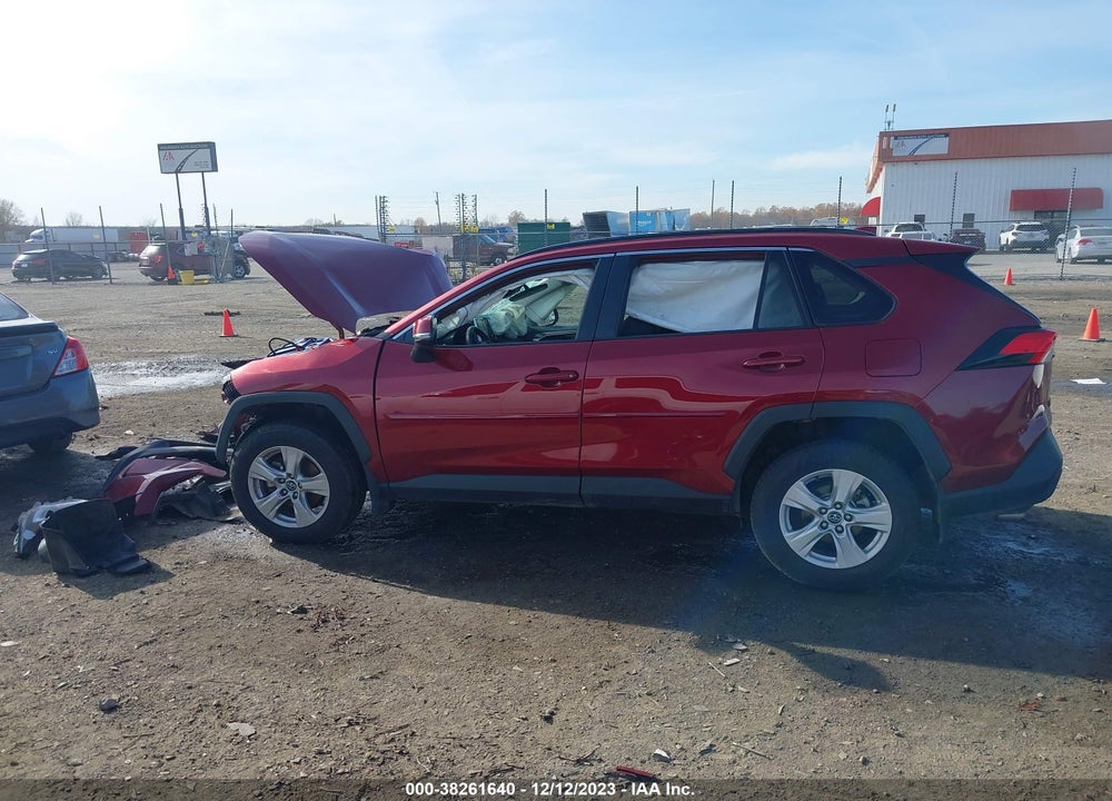 2020 TOYOTA RAV4 XLE VIN: 2T3W1RFV2LC065707