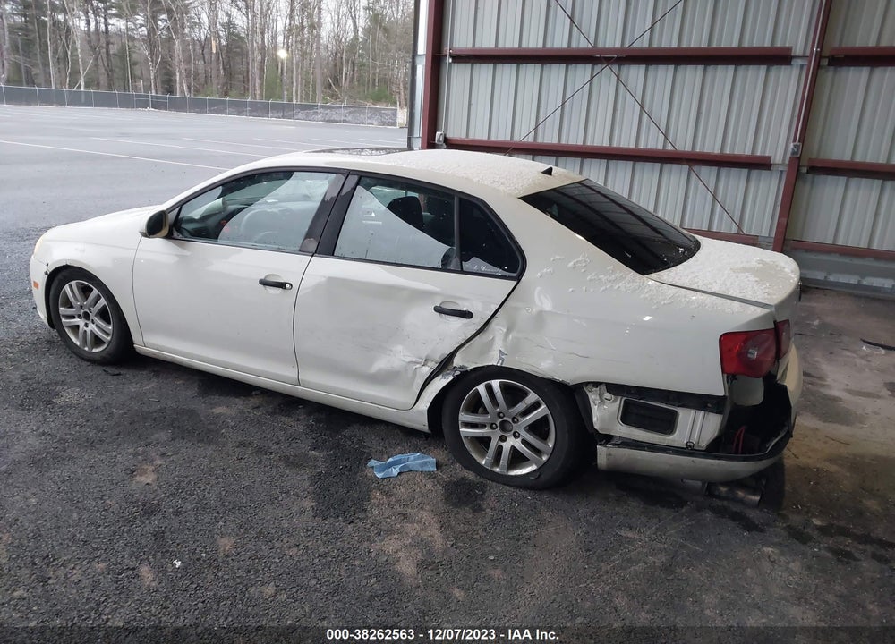 2007 VOLKSWAGEN JETTA 2.5 VIN: 3VWHG71K47M049732