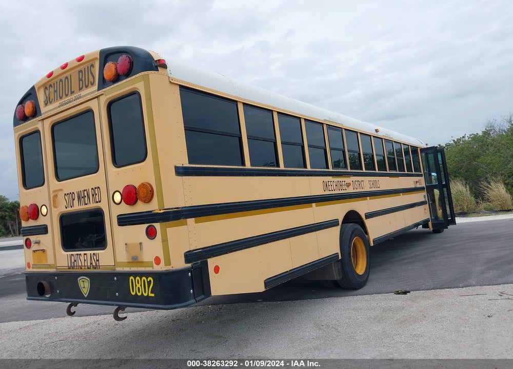 2009 IC CORPORATION 3000 CE VIN: 4DRBUAAN59A042289