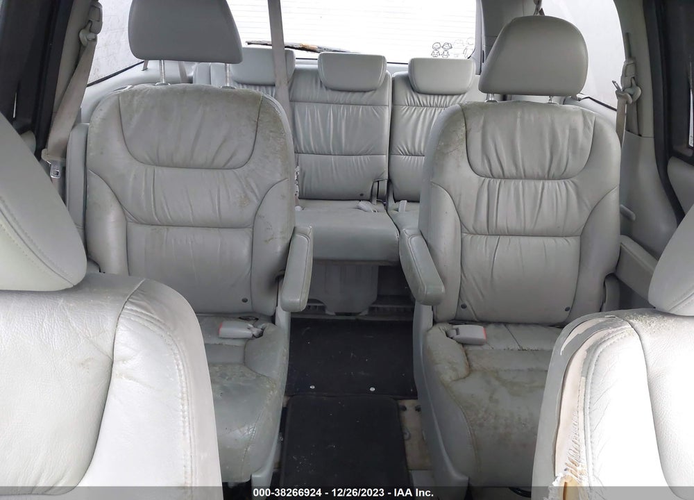 2008 HONDA ODYSSEY EX-L VIN: 5FNRL38618B401756
