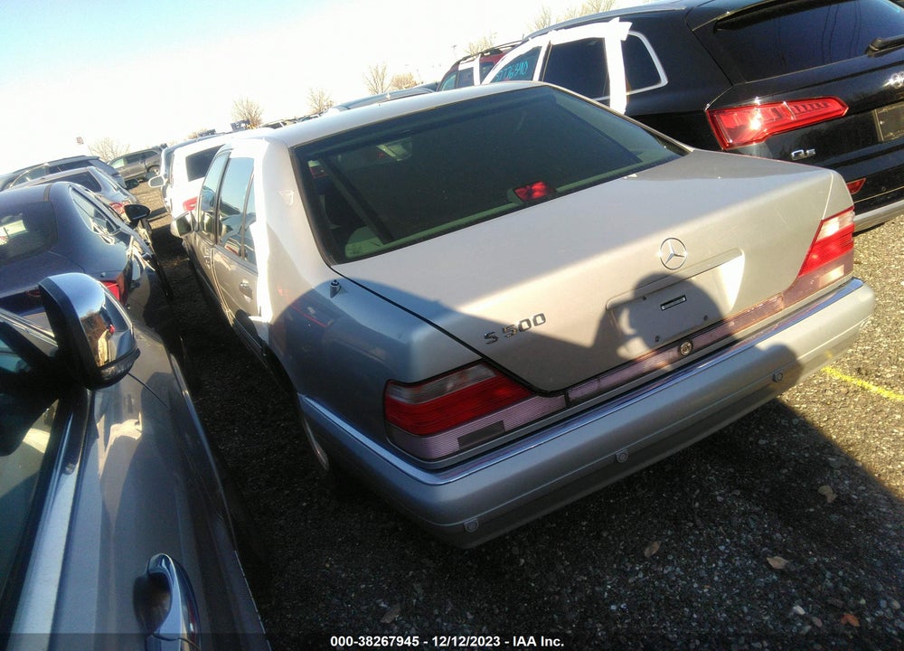 1998 MERCEDES-BENZ S 500 VIN: WDBGA51G7WA384025