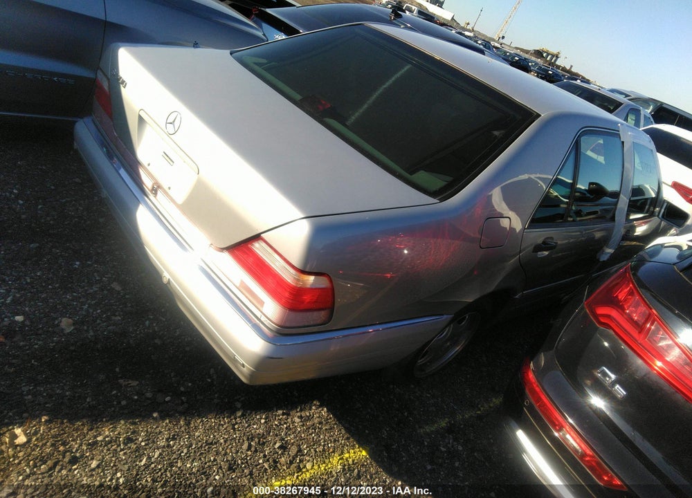 1998 MERCEDES-BENZ S 500 VIN: WDBGA51G7WA384025