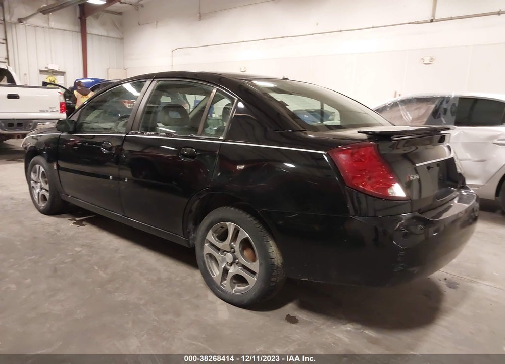 2005 SATURN ION 2 VIN: 1G8AZ52F75Z141461