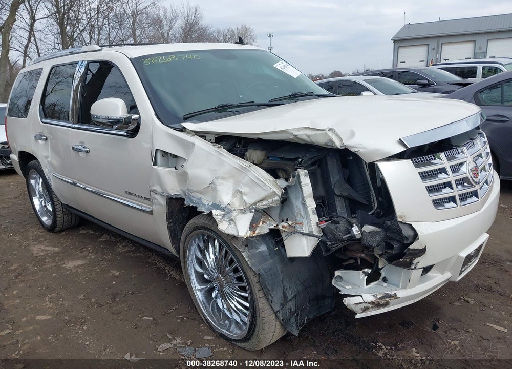 2011 CADILLAC ESCALADE PREMIUM VIN: 1GYS4CEF7BR118700