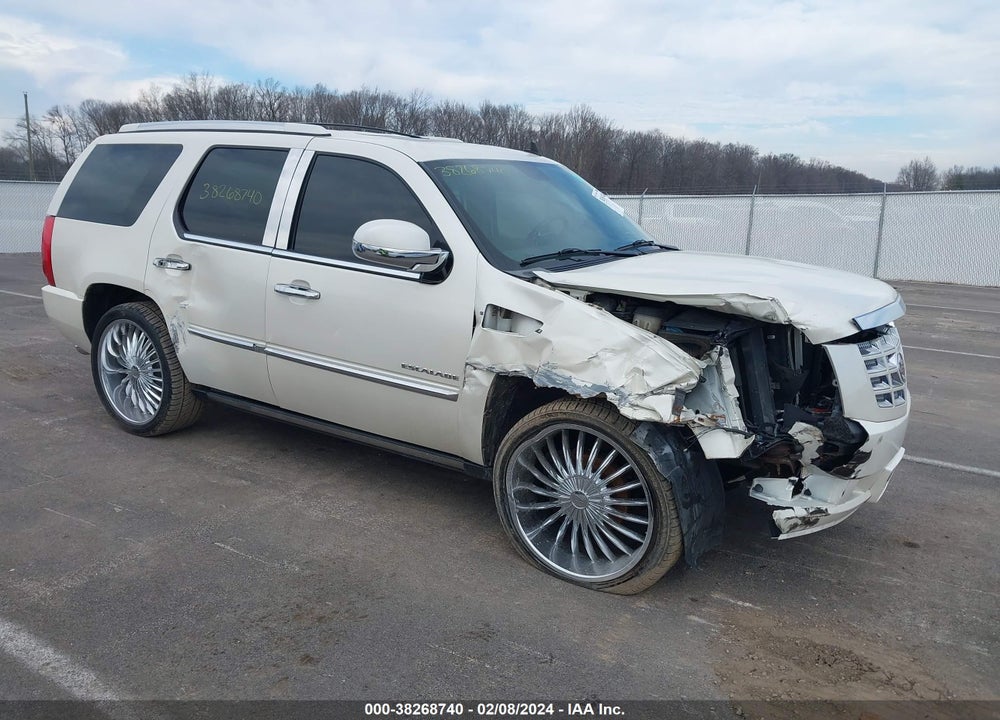 2011 CADILLAC ESCALADE PREMIUM VIN: 1GYS4CEF7BR118700