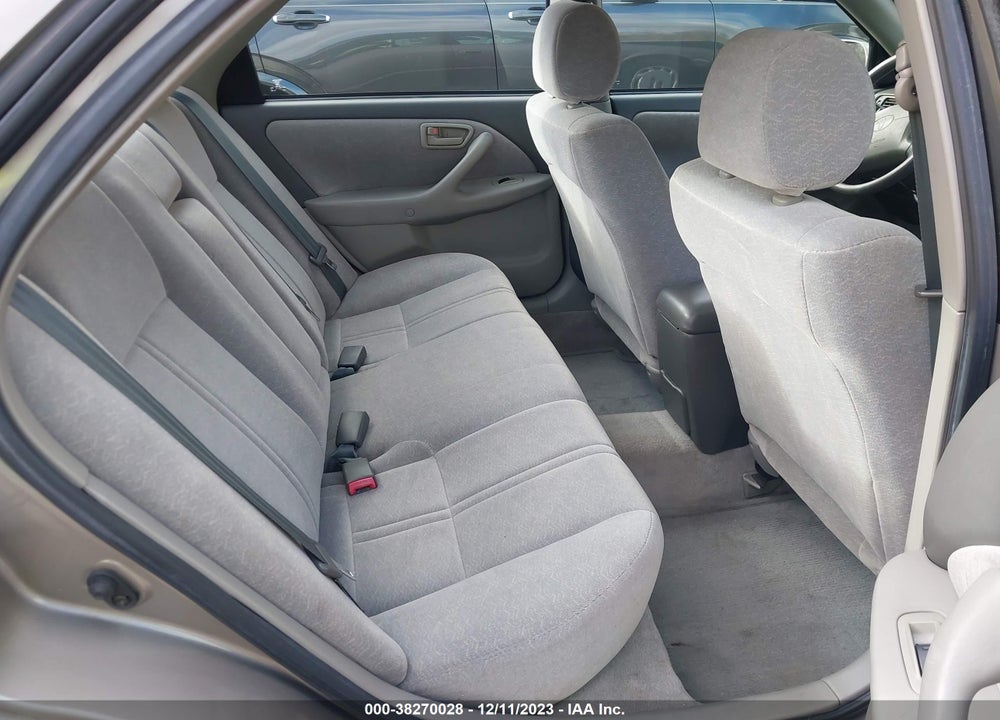 1999 TOYOTA CAMRY LE VIN: 4T1BG22K3XU435673