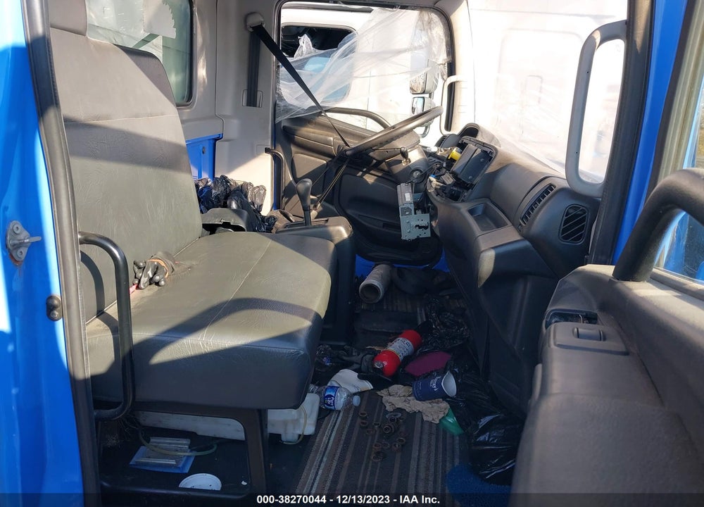 2019 HINO 268/338 VIN: 5PVNV8JV4K4S58825