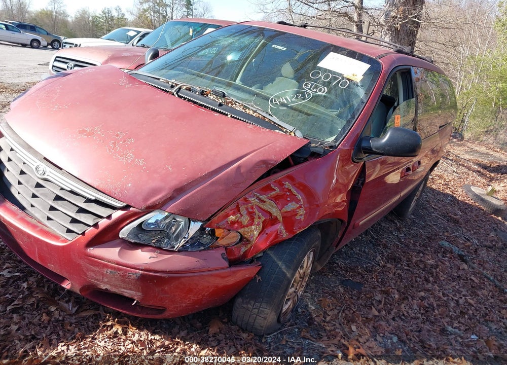 2005 CHRYSLER TOWN & COUNTRY TOURING VIN: 2C4GP54L45R441221
