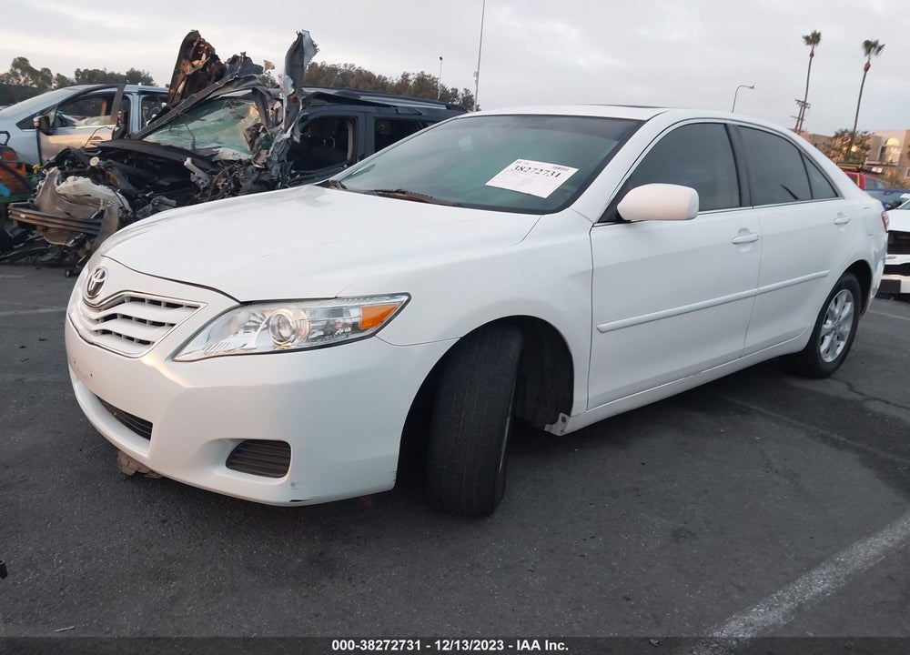 2011 TOYOTA CAMRY LE VIN: 4T1BF3EKXBU637892