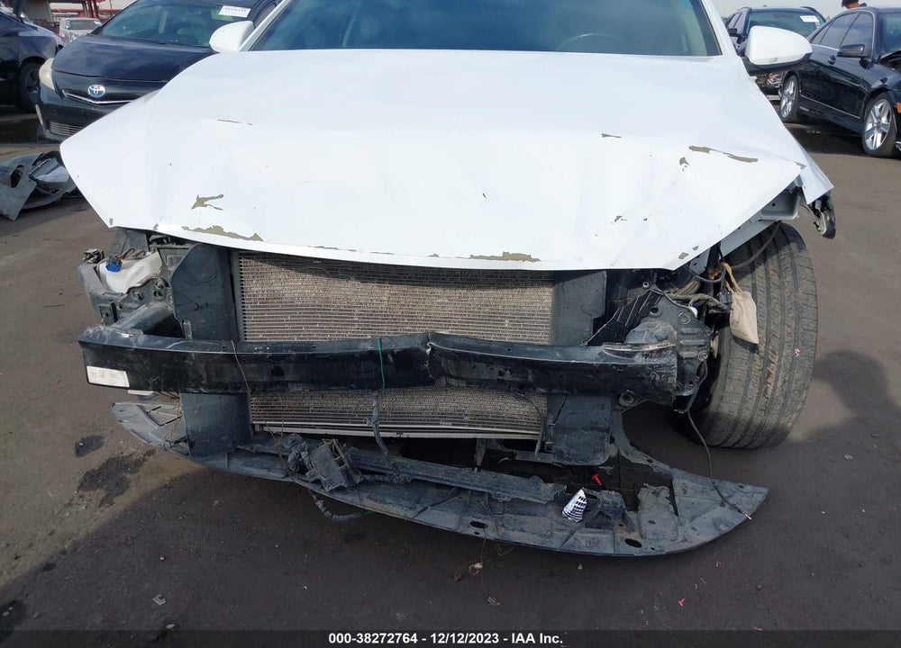 2018 HYUNDAI ELANTRA VALUE EDITION VIN: 5NPD84LF2JH237966