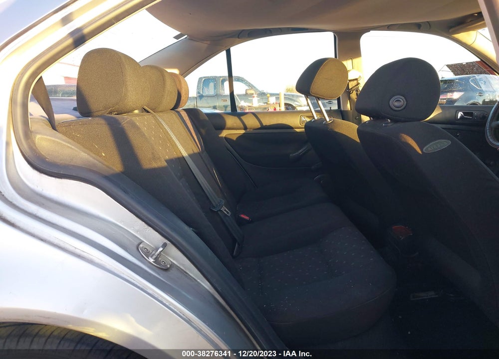 1999 VOLKSWAGEN JETTA GL VIN: 3VWRC29M6XM046761