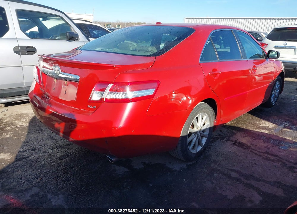 2011 TOYOTA CAMRY XLE V6 VIN: 4T1BK3EK7BU121498