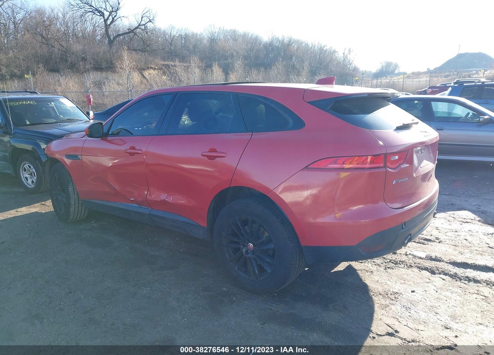 2017 JAGUAR F-PACE VIN: SADCK2BV9HA069310