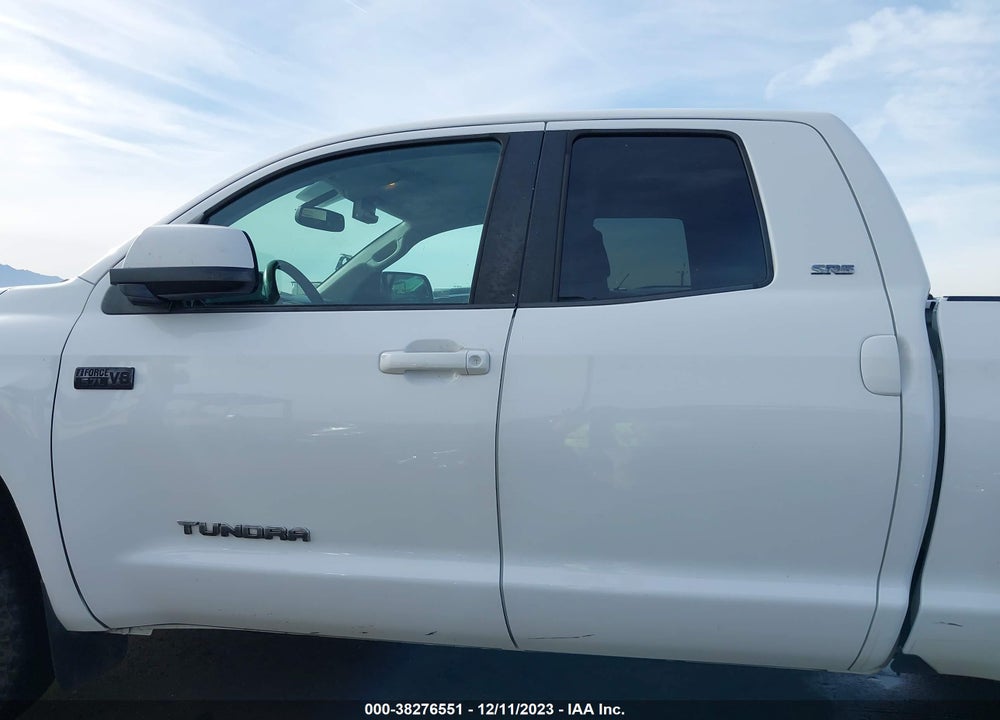 2015 TOYOTA TUNDRA SR5 5.7L V8 VIN: 5TFRY5F16FX188164