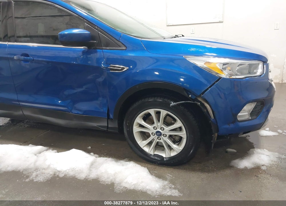2018 FORD ESCAPE SE VIN: 1FMCU9GD2JUD51741