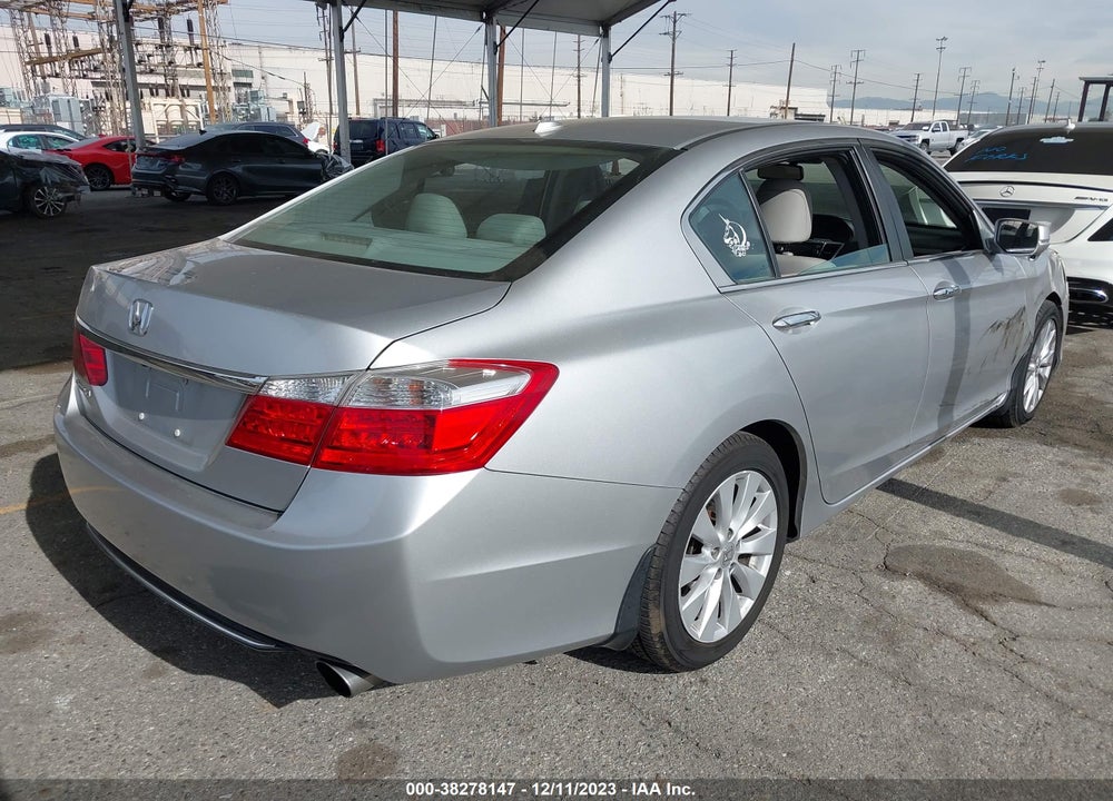 2013 HONDA ACCORD SDN EX-L VIN: 1HGCR2F86DA116557