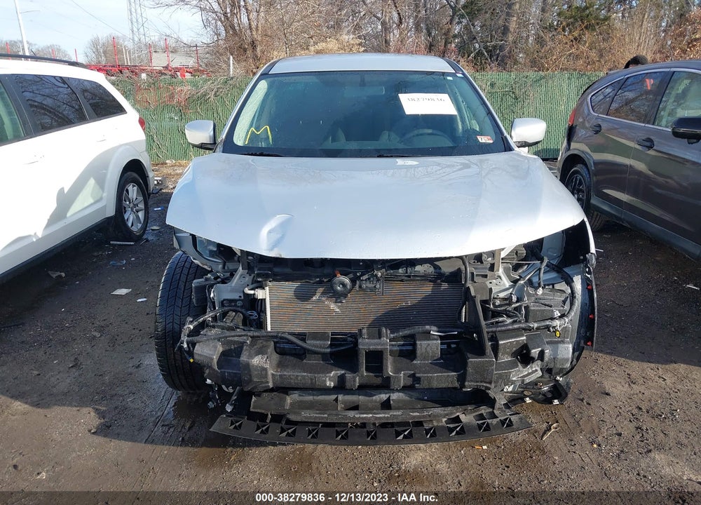 2016 NISSAN ROGUE VIN: JN8AT2MV0GW141045