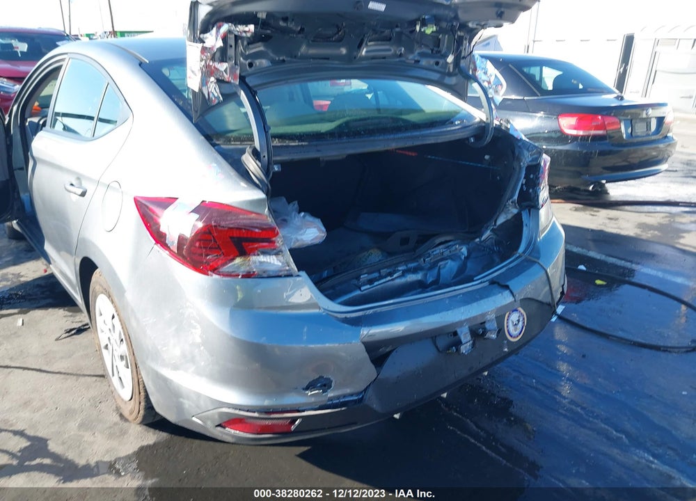2019 HYUNDAI ELANTRA SE VIN: KMHD74LF3KU812551