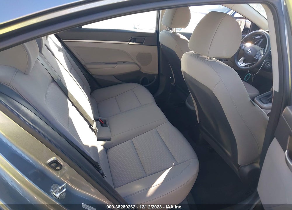 2019 HYUNDAI ELANTRA SE VIN: KMHD74LF3KU812551