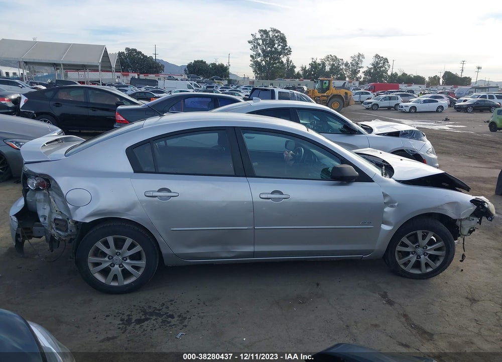 2007 MAZDA 3 S SPORT VIN: JM1BK323071662158
