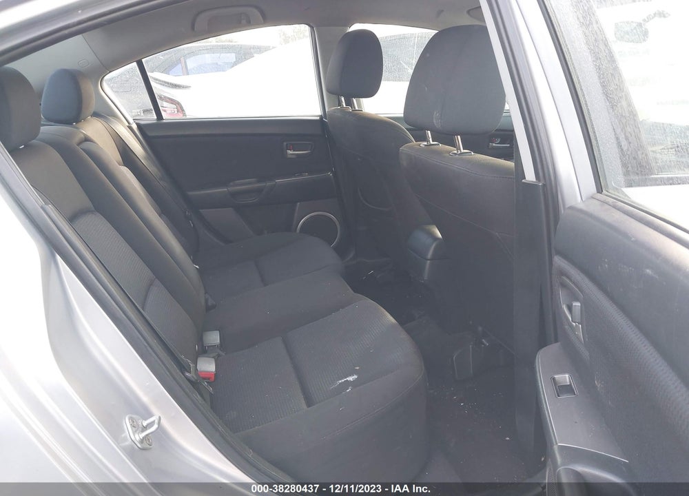 2007 MAZDA 3 S SPORT VIN: JM1BK323071662158