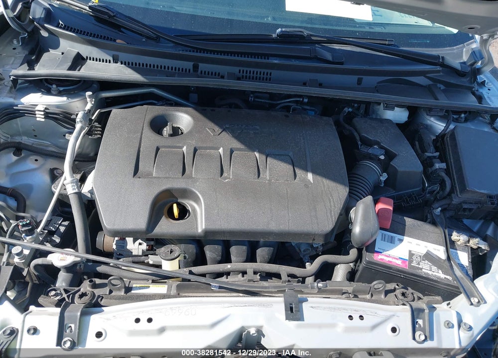 2019 TOYOTA COROLLA LE VIN: 2T1BURHE0KC241700