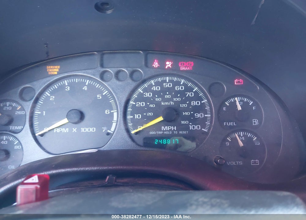 2000 CHEVROLET S-10 LS VIN: 1GCCS1952Y8298446