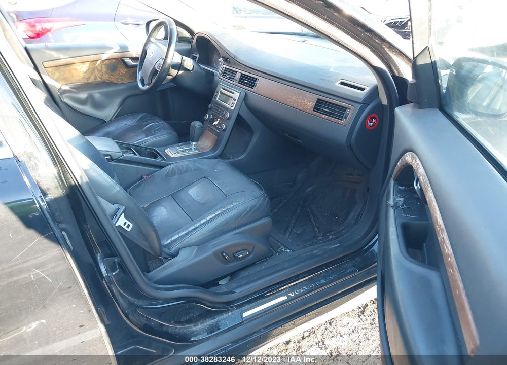 2008 VOLVO S80 3.2 VIN: YV1AS982981054373