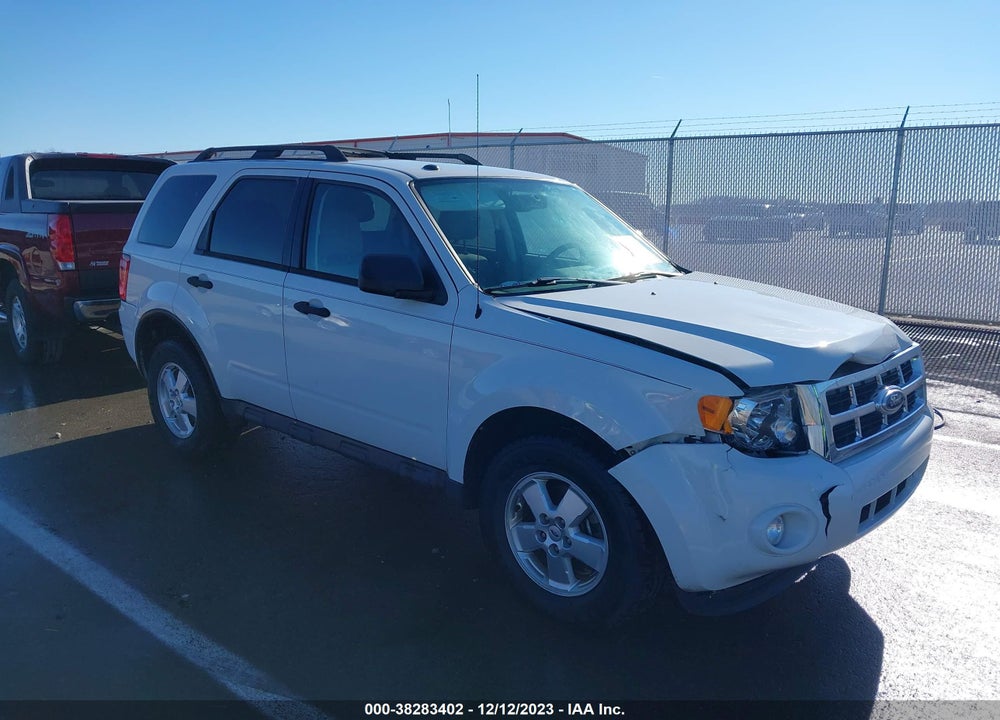 2011 FORD ESCAPE XLT VIN: 1FMCU9D74BKA50769