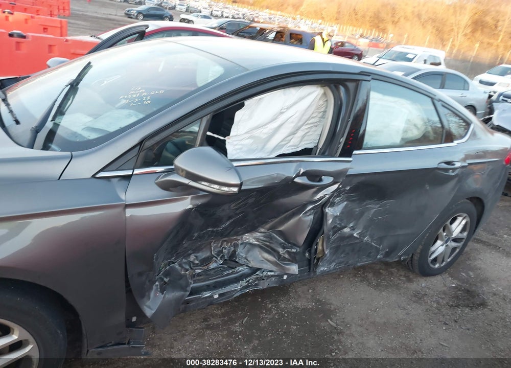 2014 FORD FUSION SE VIN: 3FA6P0H70ER134124