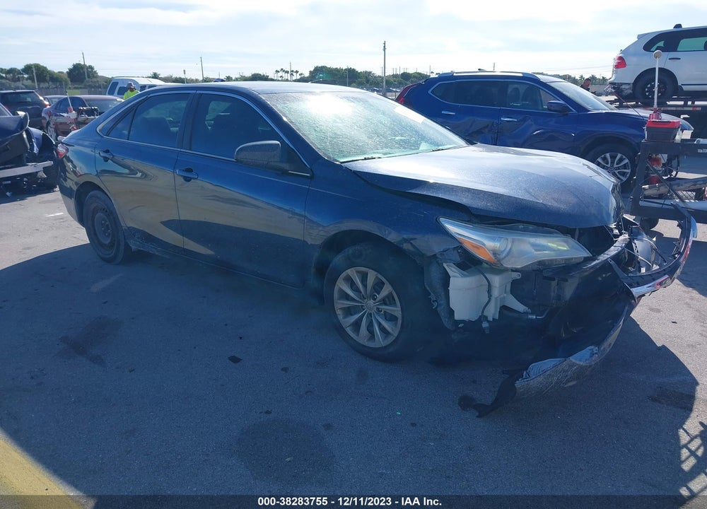 2017 TOYOTA CAMRY LE VIN: 4T1BF1FK1HU726455