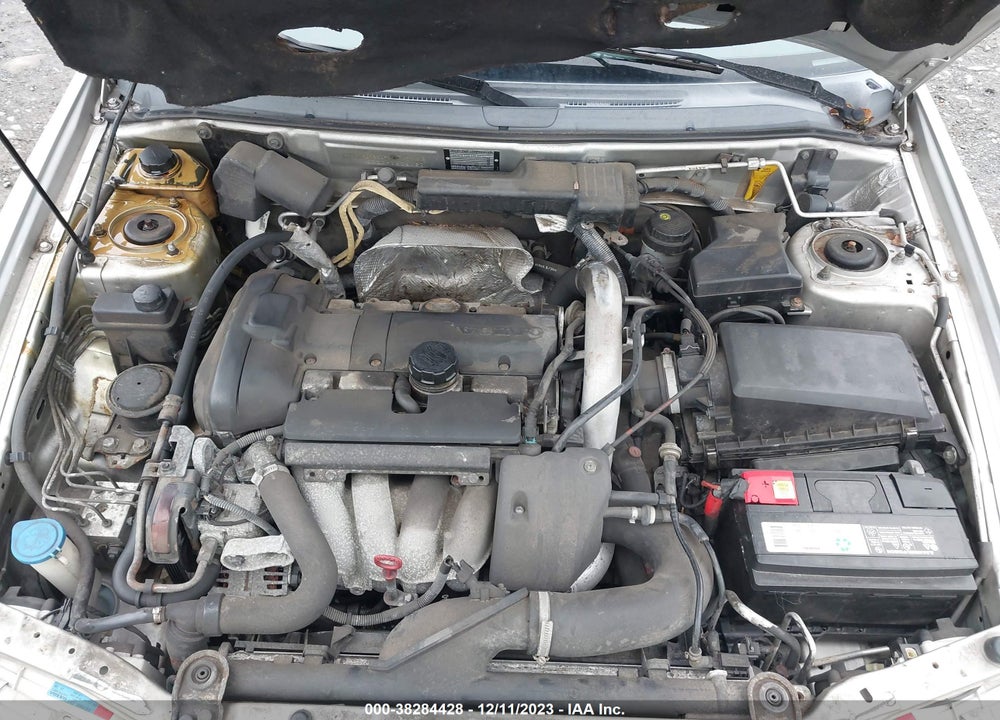 2004 VOLVO S40 1.9T VIN: YV1VS27524F037190