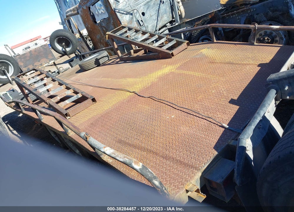 1995 UTILITY TRAILER 16' VIN: AZ190825