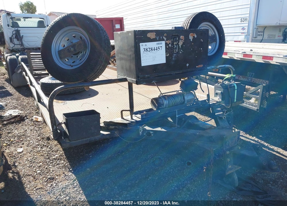 1995 UTILITY TRAILER 16' VIN: AZ190825