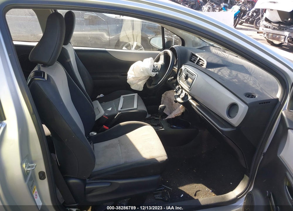 2013 TOYOTA YARIS L VIN: JTDJTUD30DD559831