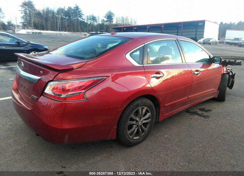 2015 NISSAN ALTIMA 2.5 S VIN: 1N4AL3AP0FC477114