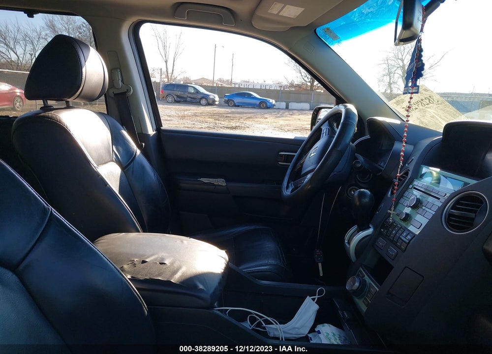 2010 HONDA PILOT TOURING VIN: 5FNYF4H85AB031685