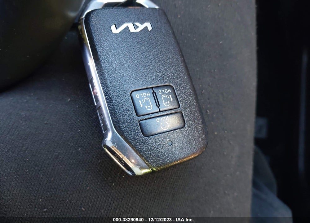 2023 KIA CARNIVAL MPV EX VIN: KNDNC5H39P6198965