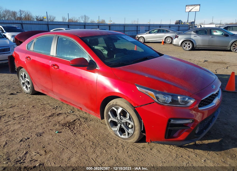 2021 KIA FORTE LXS VIN: 3KPF24AD3ME335084
