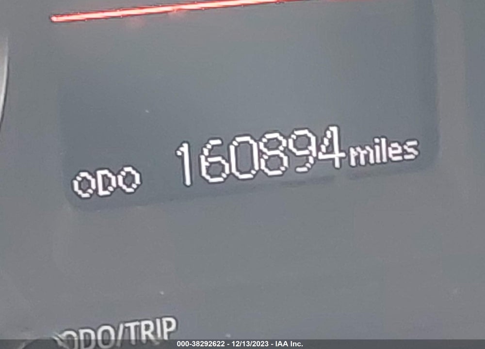 2019 TOYOTA COROLLA LE VIN: 5YFBURHE8KP937754