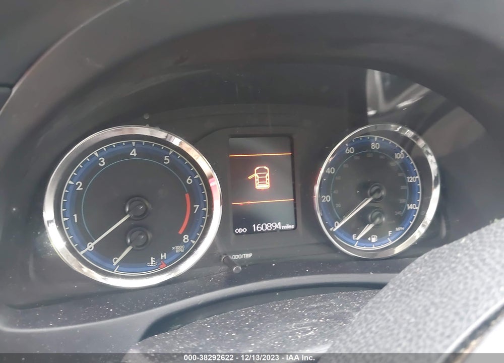 2019 TOYOTA COROLLA LE VIN: 5YFBURHE8KP937754