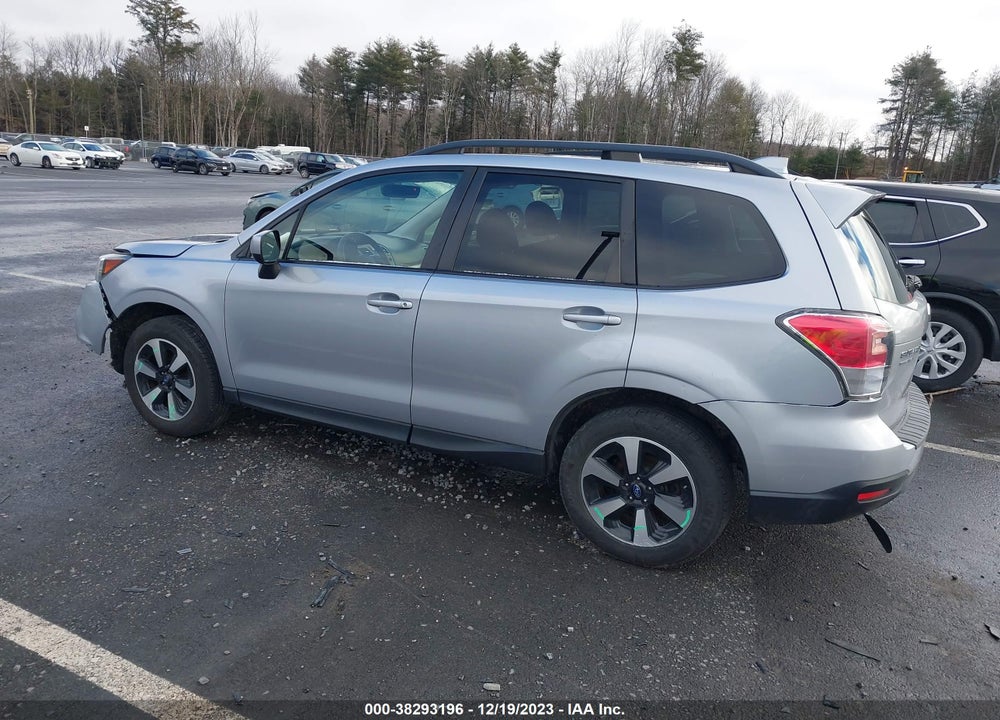 2017 SUBARU FORESTER 2.5I PREMIUM VIN: JF2SJAEC8HH485128
