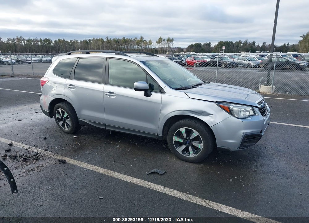 2017 SUBARU FORESTER 2.5I PREMIUM VIN: JF2SJAEC8HH485128