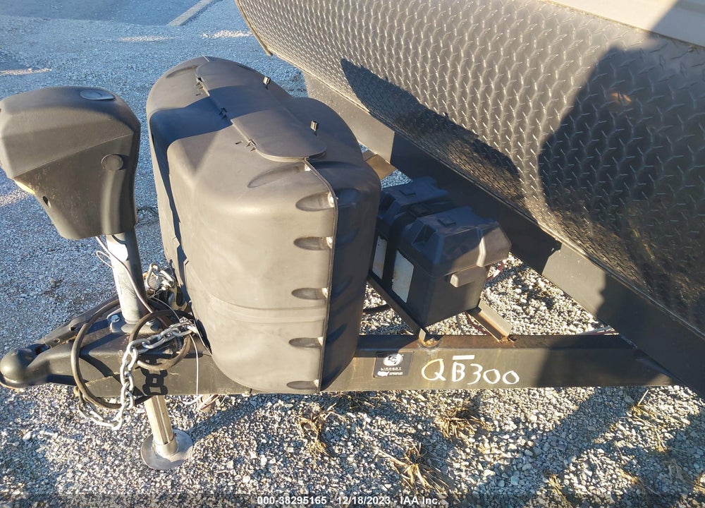 2019 PIONEER QB300 TRAVEL TRAILER VIN: 5SFPB3325KE400291