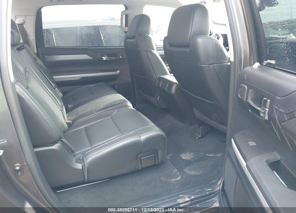 2019 TOYOTA TUNDRA PLATINUM 5.7L V8 VIN: 5TFAY5F12KX808273