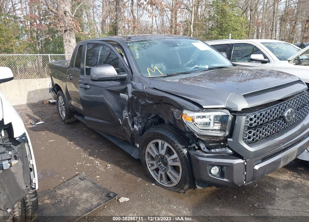 2019 TOYOTA TUNDRA PLATINUM 5.7L V8 VIN: 5TFAY5F12KX808273