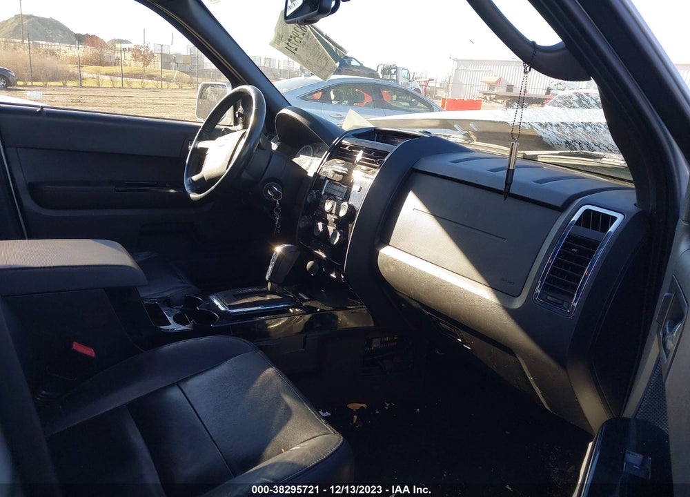 2011 FORD ESCAPE LIMITED VIN: 1FMCU9EG8BKB51621