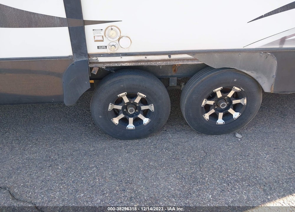 2011 OTHER --- VIN: 5UEFG3427BN001128