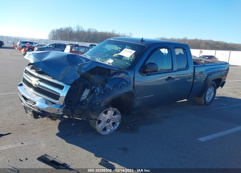 2011 CHEVROLET SILVERADO 1500 LT VIN: 1GCRKSE34BZ316712